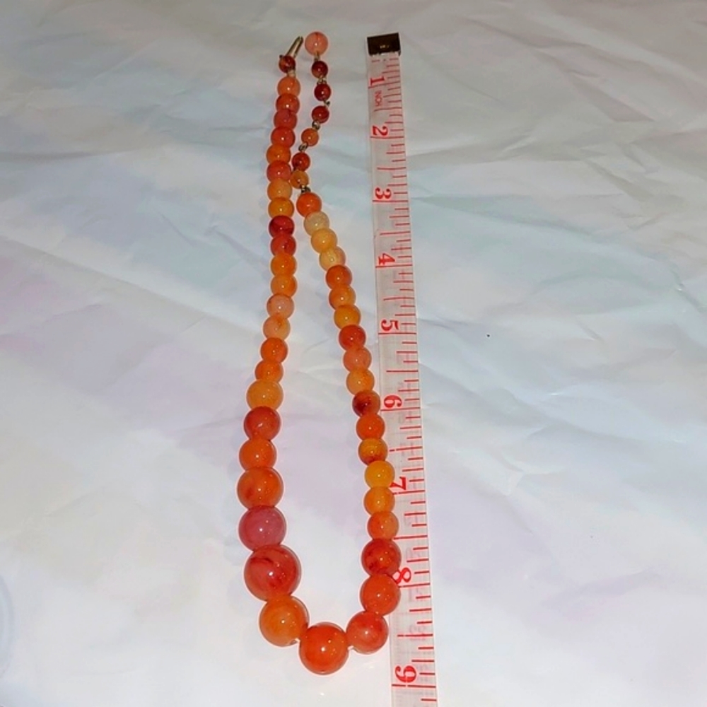 Vintage Orange Marbled Beaded Necklace - Picture 4 of 7